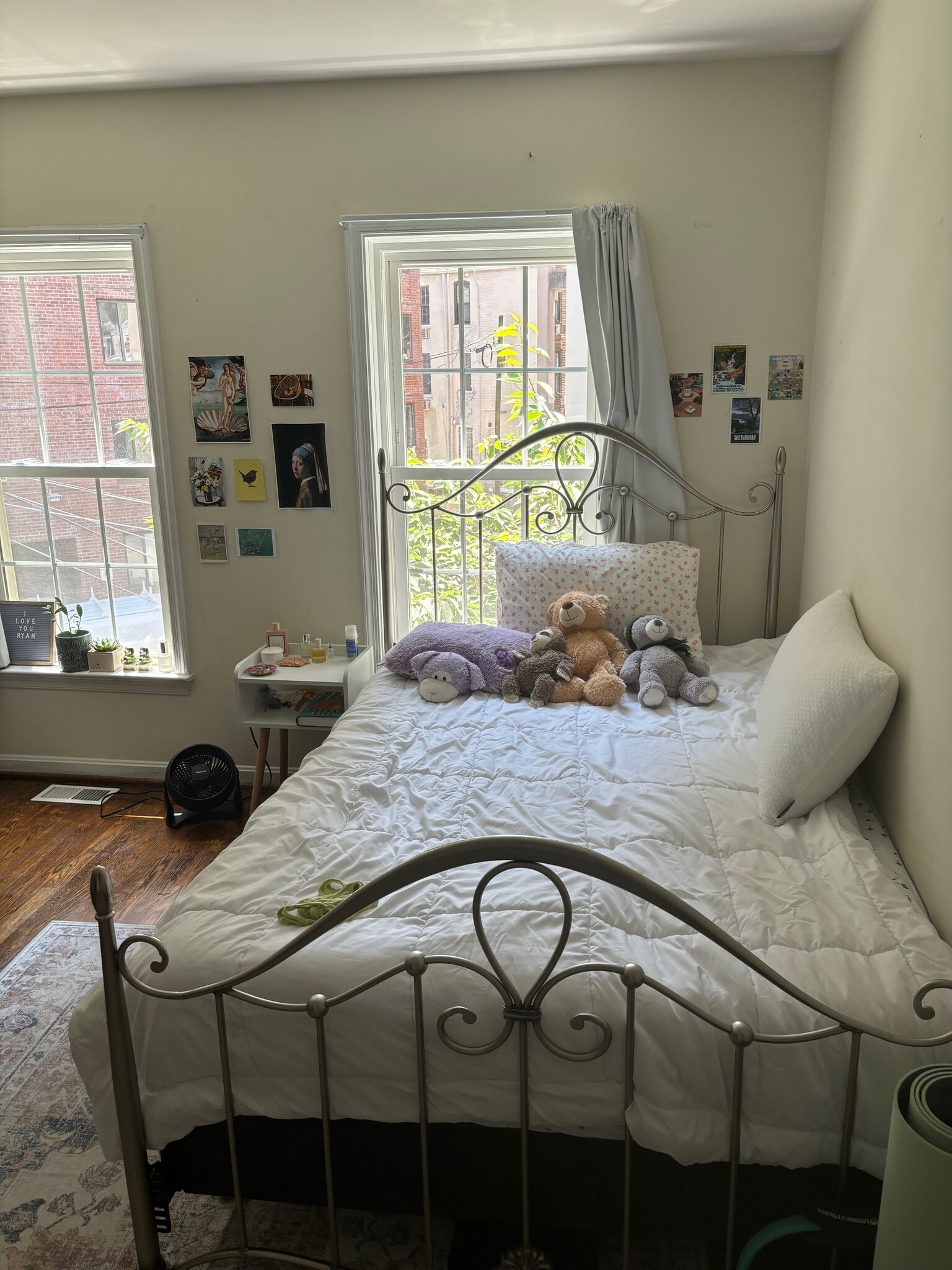 Bedroom No.4 - 2318 L St NW