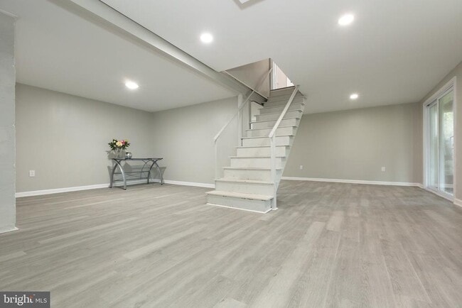 Building Photo - 25731 Ridge Rd