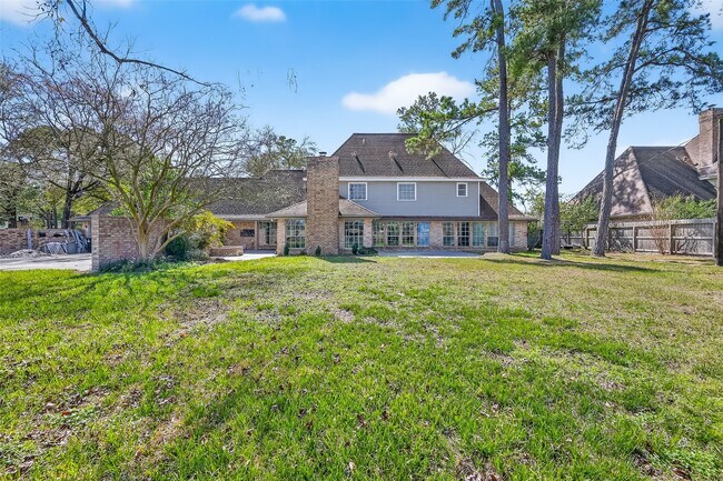 Building Photo - 11302 Hylander Dr