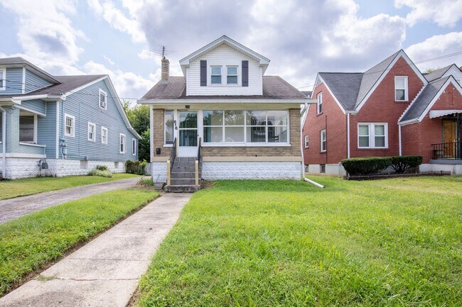 Building Photo - 616 Colorado Ave