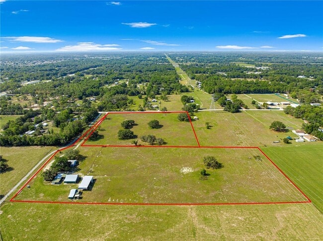 Building Photo - 3/2 Farm Home on 18.25 acres