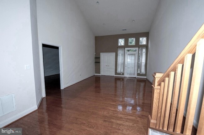 Building Photo - 13204 Rabbit Chase Rd