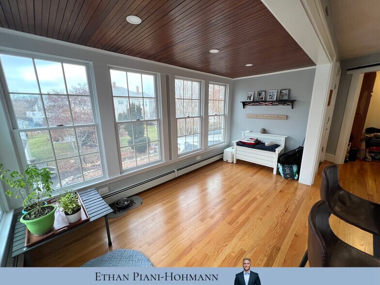 Building Photo - 39 Highland Ave