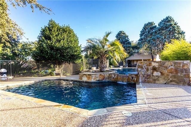 Building Photo - 5565 Preston Oaks Rd