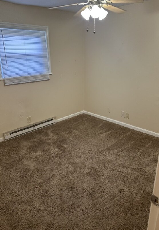 Building Photo - 7642 Southfield Dr