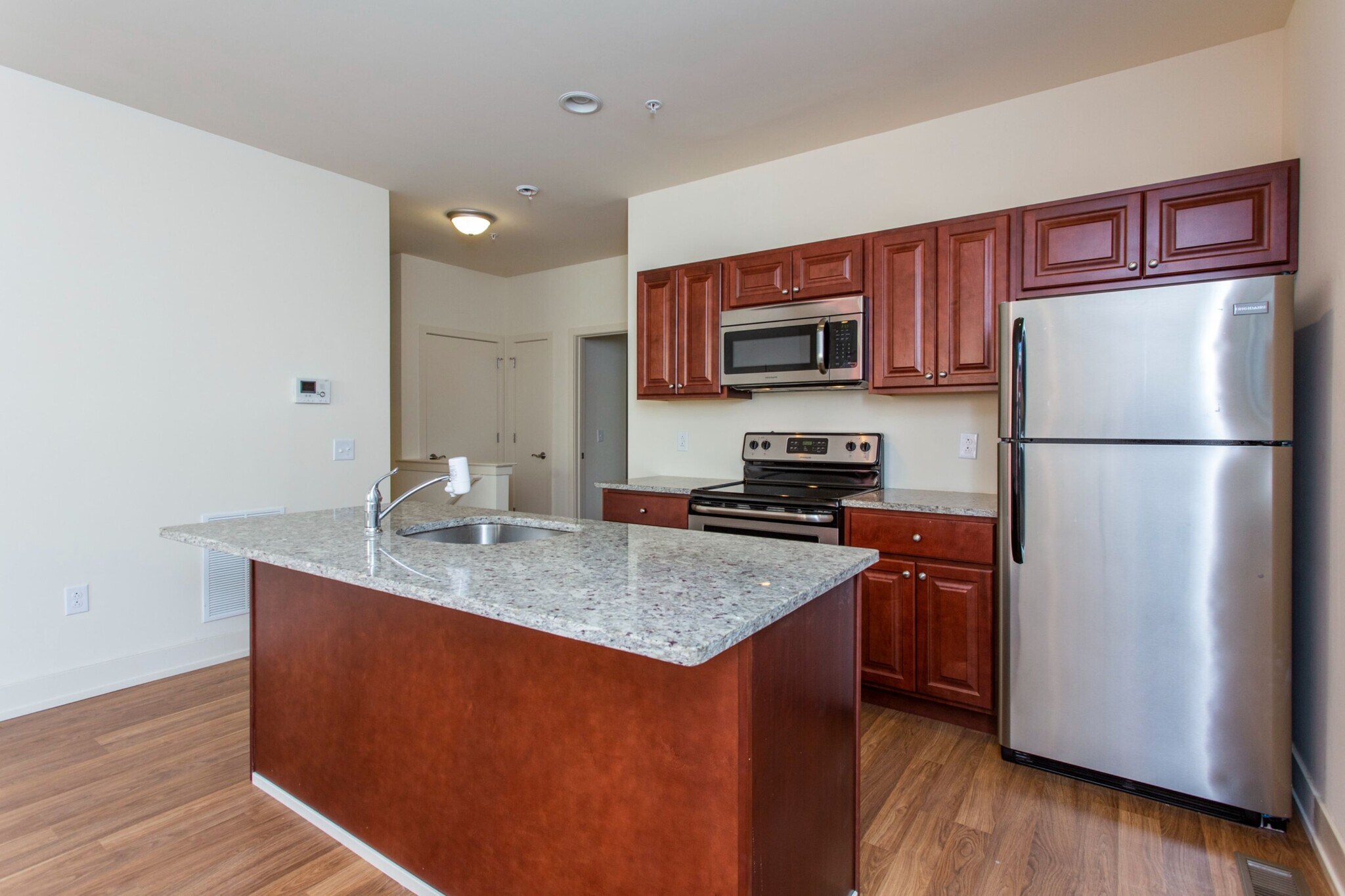 Building Photo - 697 W Berks St