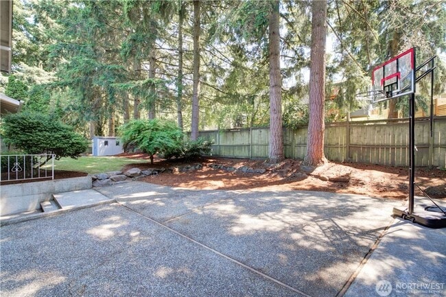 Building Photo - 3 bd 2.5 bath Bothell Single Family house.