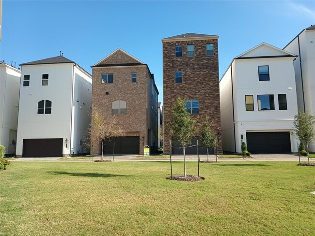 Building Photo - 3611 Somerset York Ln