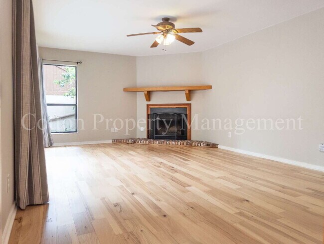 Building Photo - 2BR/2.5BA - In Birch Creek Community Townhome - $1,750/month - Pet Friendly*