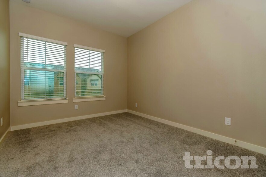 Building Photo - 3036 Jasper Trl