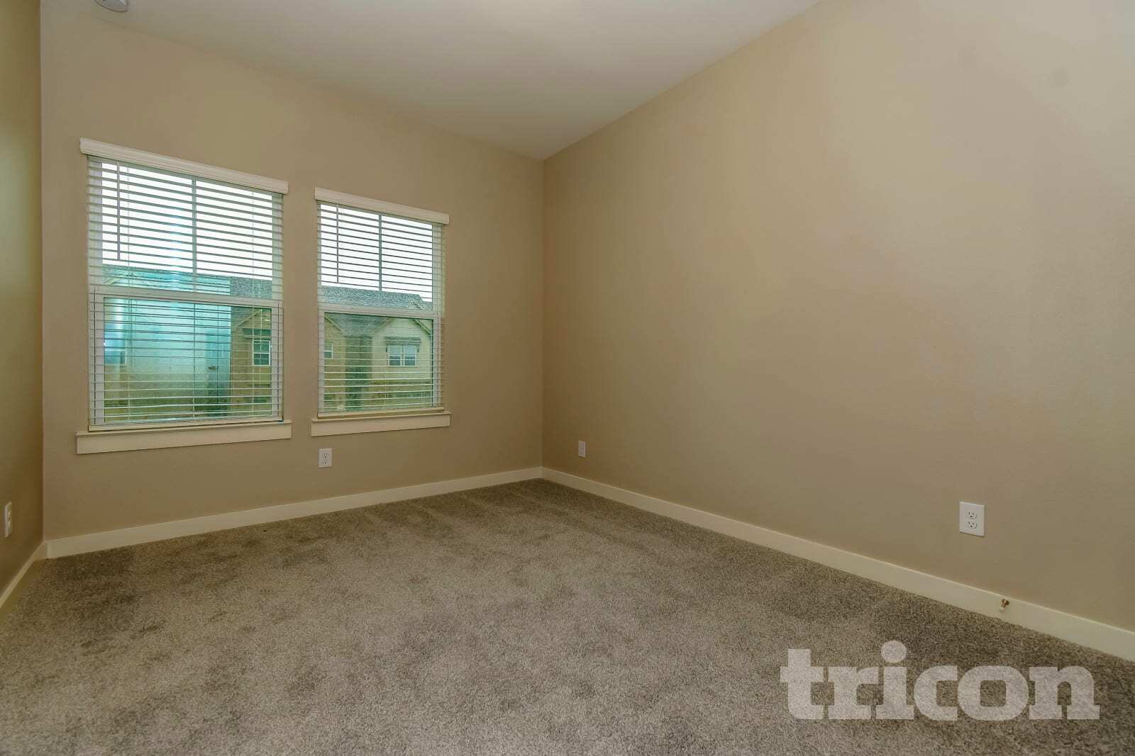 Building Photo - 3023 Songbird Ln