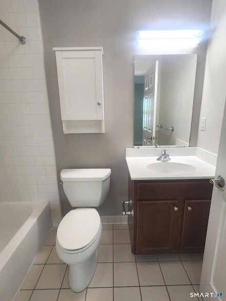 Building Photo - 46 Fairgate Dr