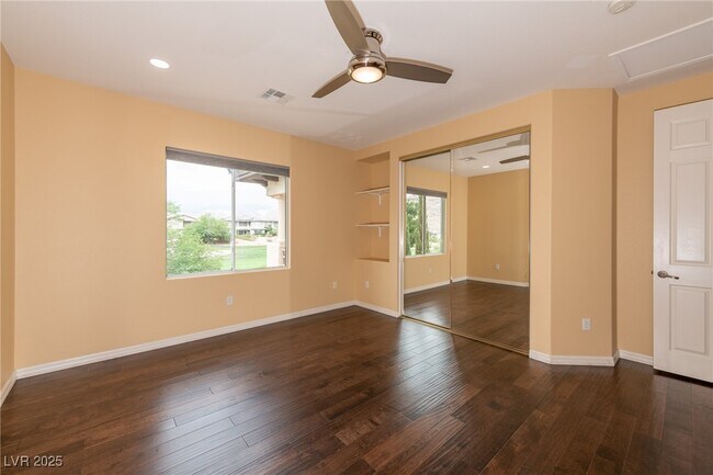 Building Photo - 2057 Orchard Mist St