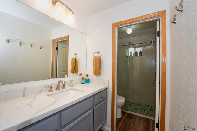 Building Photo - 11239 E 27th Pl