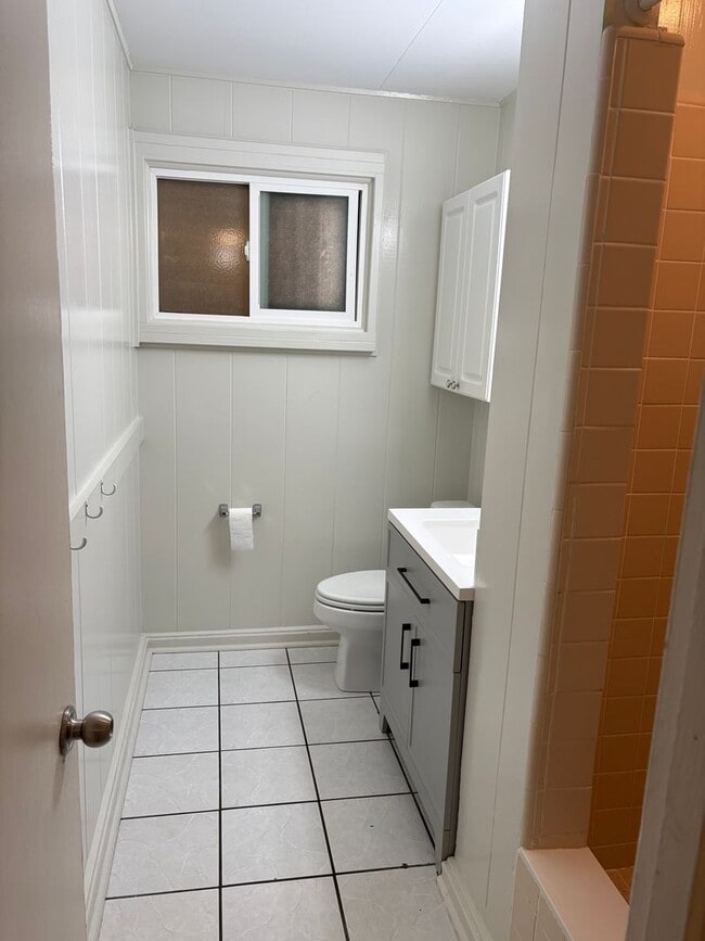 Building Photo - Cozy 3 bedroom 2 bath home in Kaneohe
