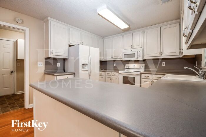 Building Photo - 3925 Hamilton View Way NE