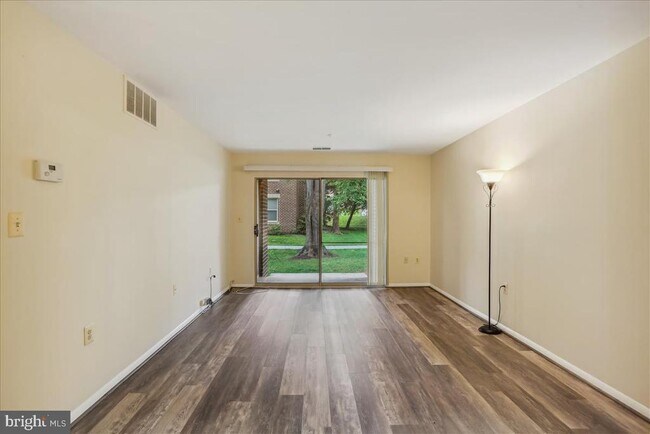 Building Photo - 18401 Guildberry Dr