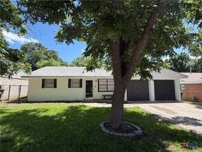 Building Photo - 1613 Avalon Rd