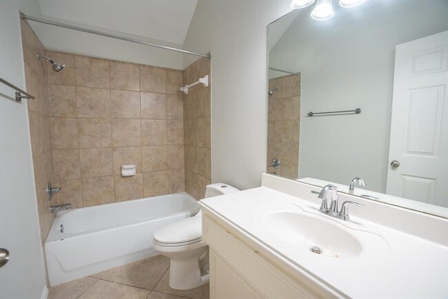 Building Photo - 22114 Guston Hall Ln
