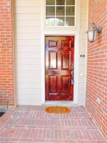 Building Photo - 2724 Hereford Rd