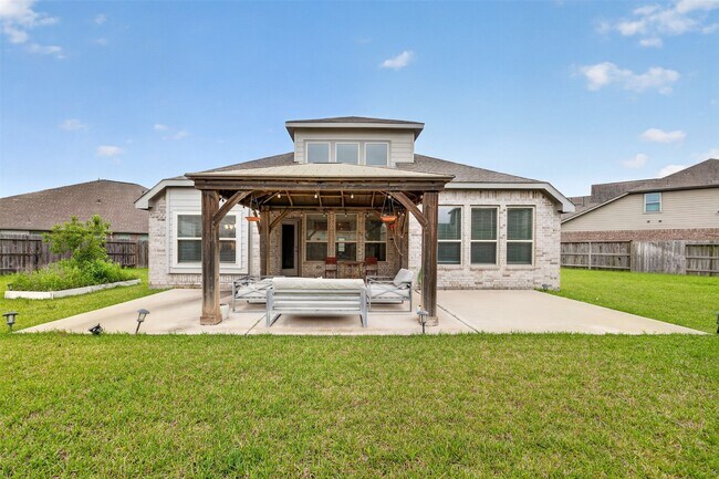 Building Photo - 20126 Matador Ridge Dr