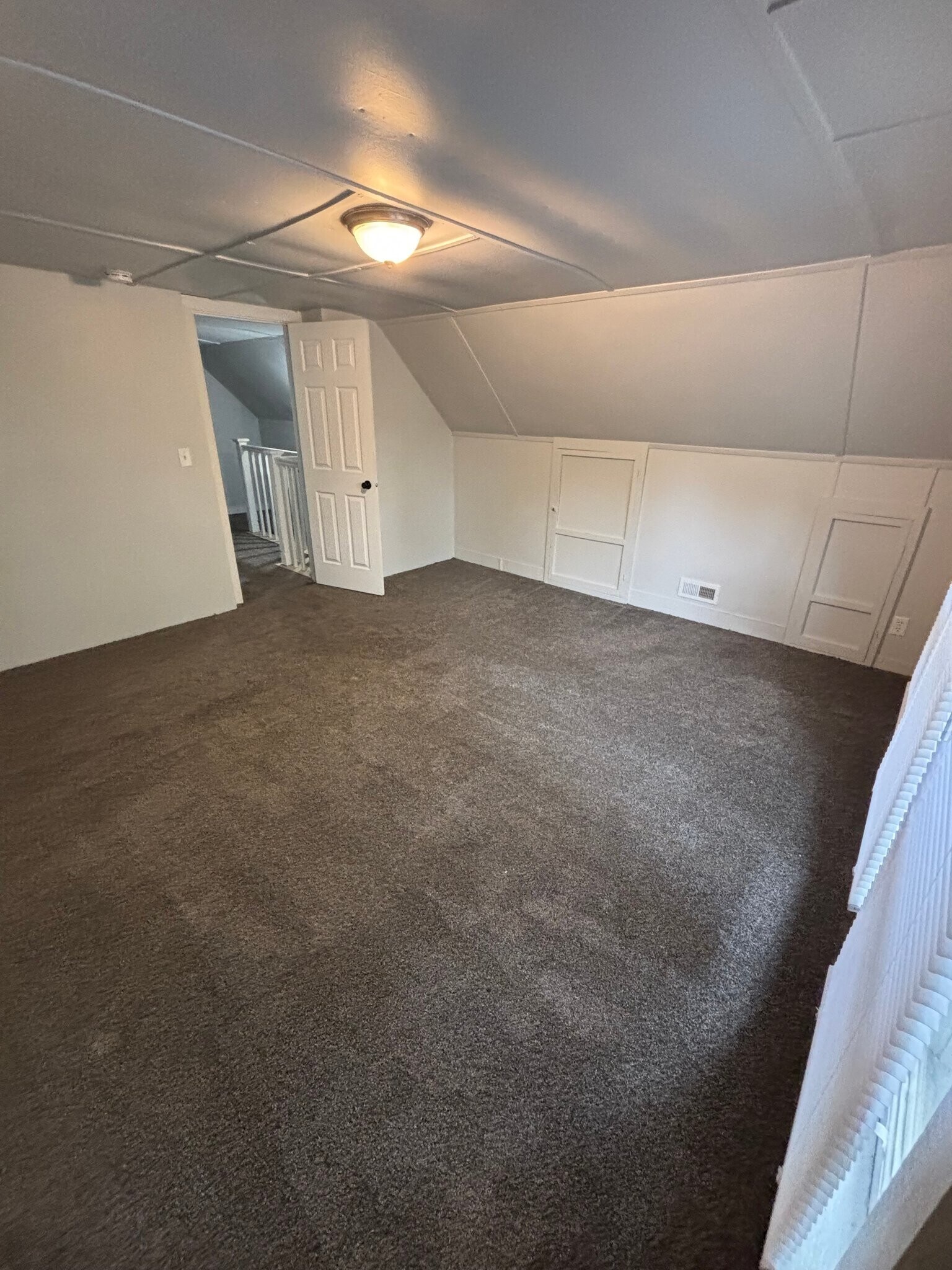 Building Photo - 2139 N 67th St