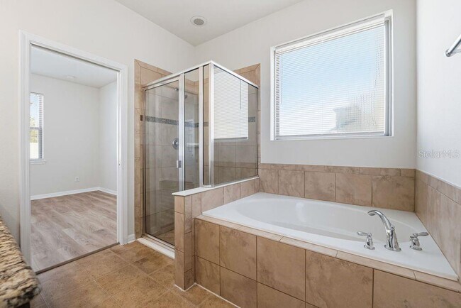 Building Photo - 9004 Mountain Magnolia Dr