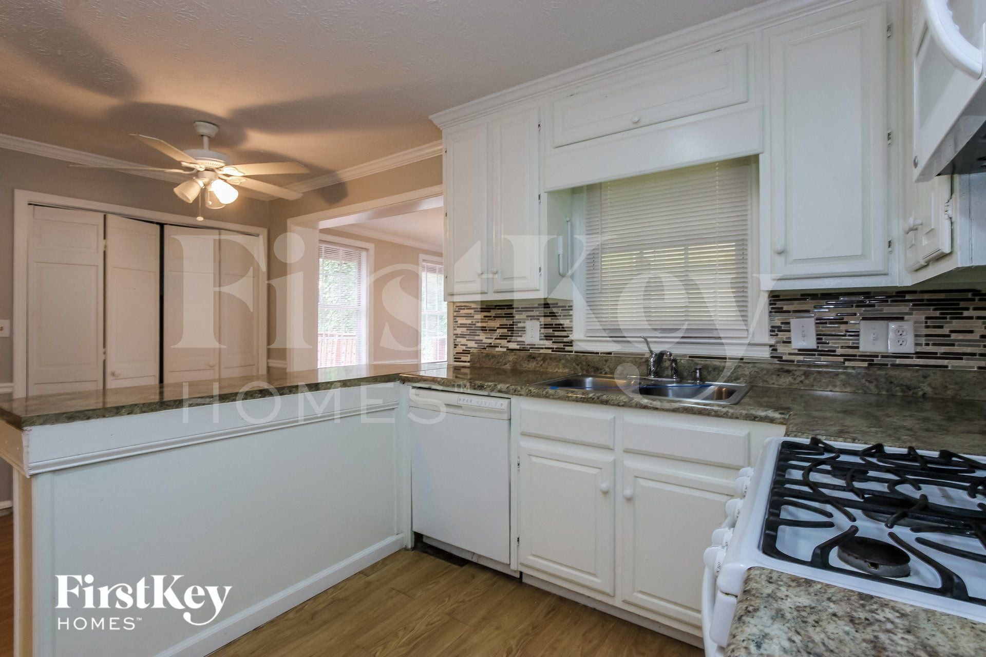 Building Photo - 6936 Deshon Ridge Dr