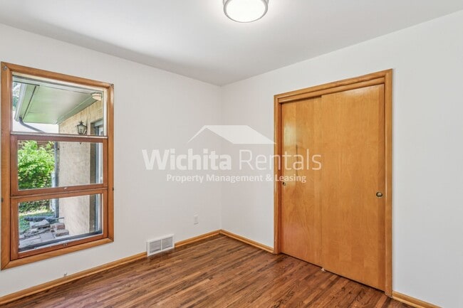 Building Photo - Coming soon!