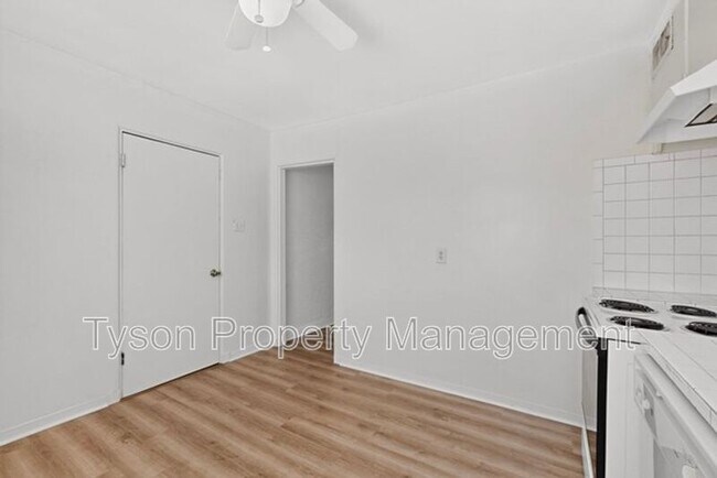 Building Photo - 5504 Granite Ave NE