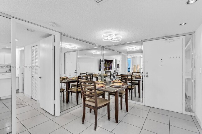 Building Photo - 9273 Collins Ave