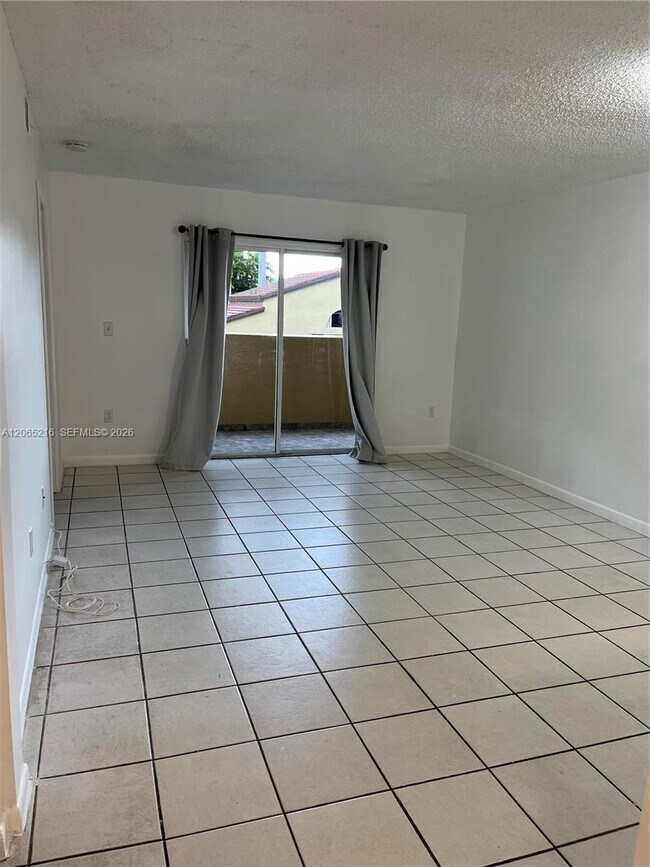 Building Photo - 14930 SW 82nd Terrace