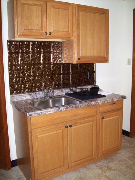 Kitchen - 106 17th Street