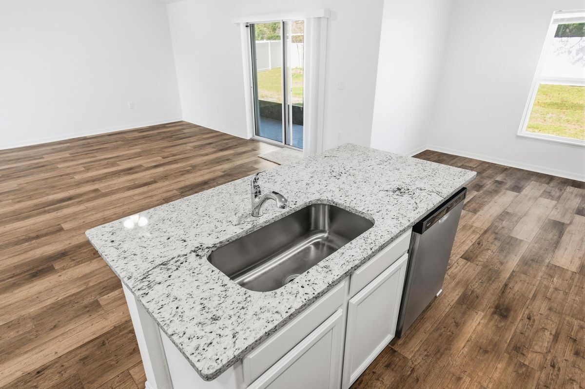 Building Photo - 15 Rivera Ln