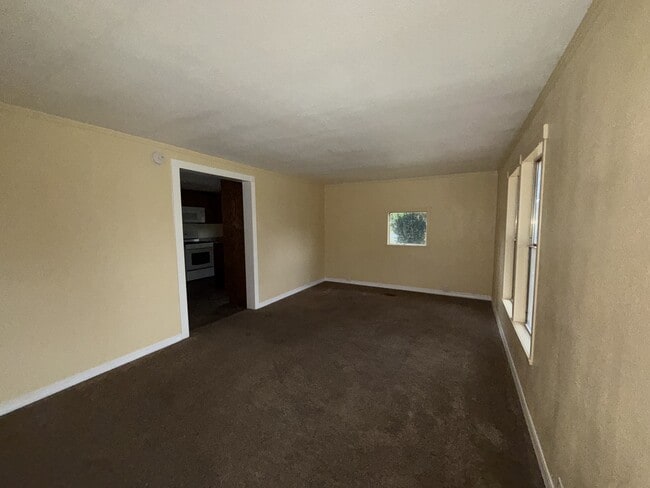 Building Photo - 5661 Arboga Rd