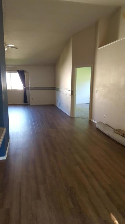 Building Photo - 267 Buckthorn Rd