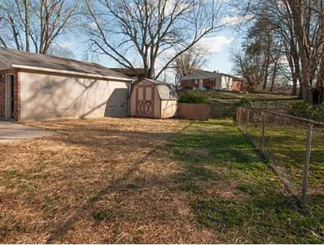 Building Photo - 5406 Chestnutwood Way