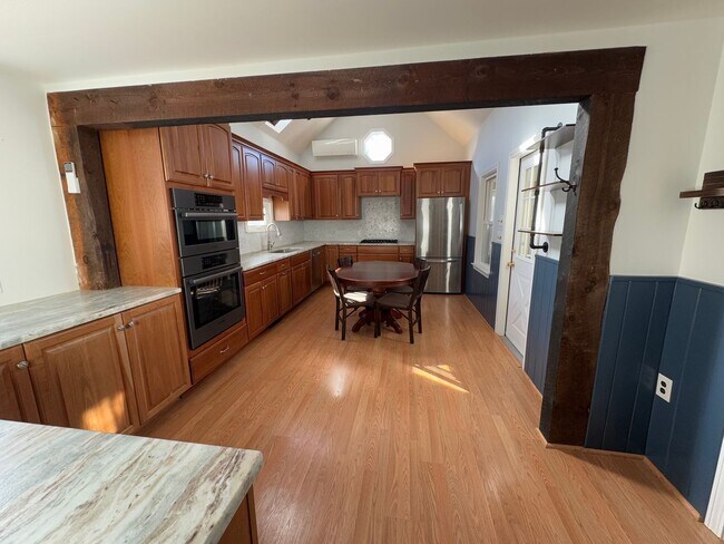 Building Photo - Spacious 4-Bedroom Single Family Rental in Amesbury - Available Now!