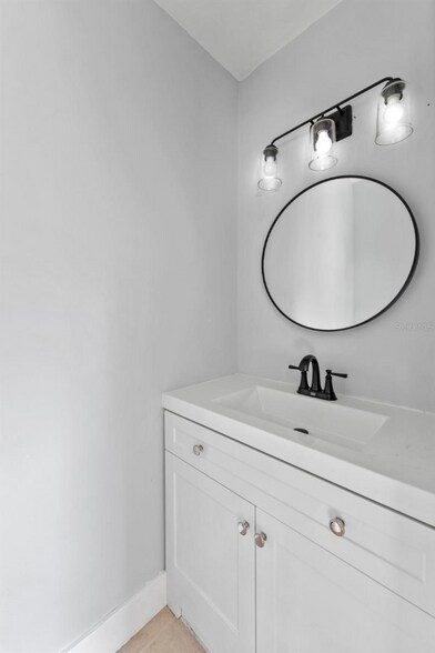 Building Photo - 8737 N Tangerine Pl