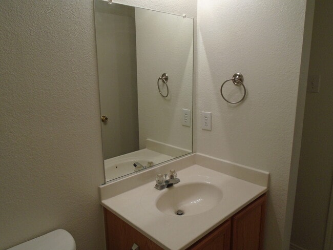 Building Photo - Nice 2 Story Home in Eagle Mtn. Saginaw ISD