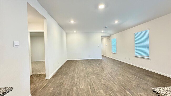 Building Photo - 148 Arroyo Sweetwood Cir