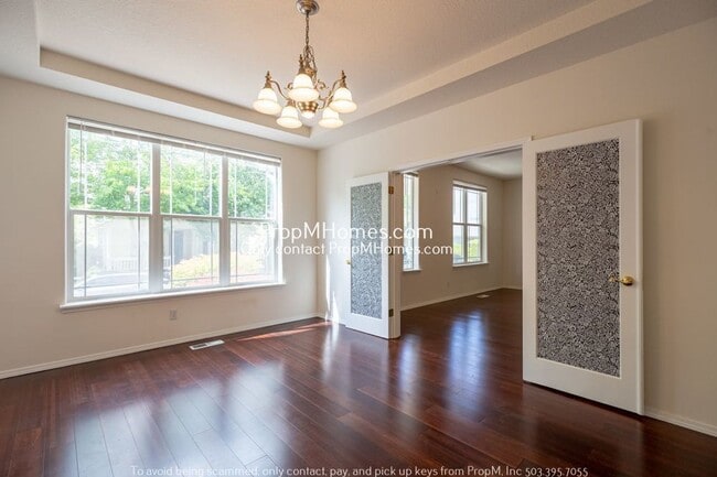 Building Photo - 7561 SW Thornton Dr