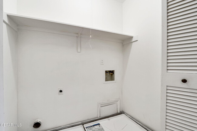 Building Photo - 1742 Pico Alto Dr