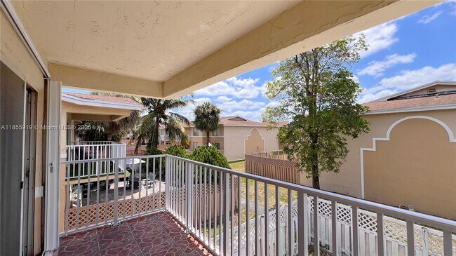 Building Photo - 4670 NW 79th Ave