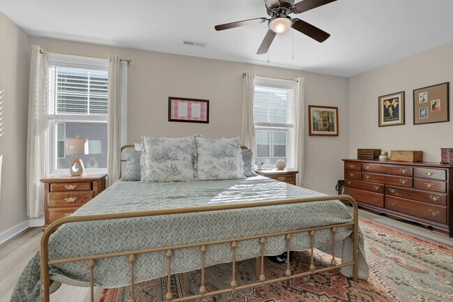 Building Photo - 328 Starfish Ln