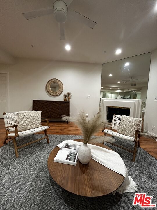 Building Photo - 3460 S Centinela Ave
