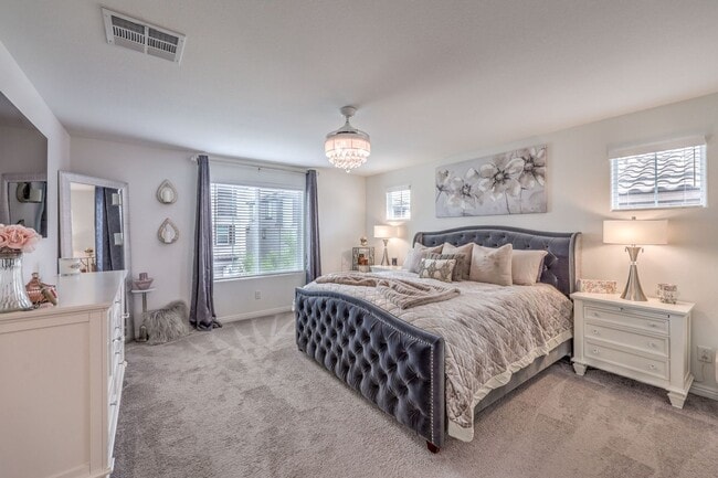 Building Photo - Stunning Skye Canyon Home in gated community with Loft & Upgrades