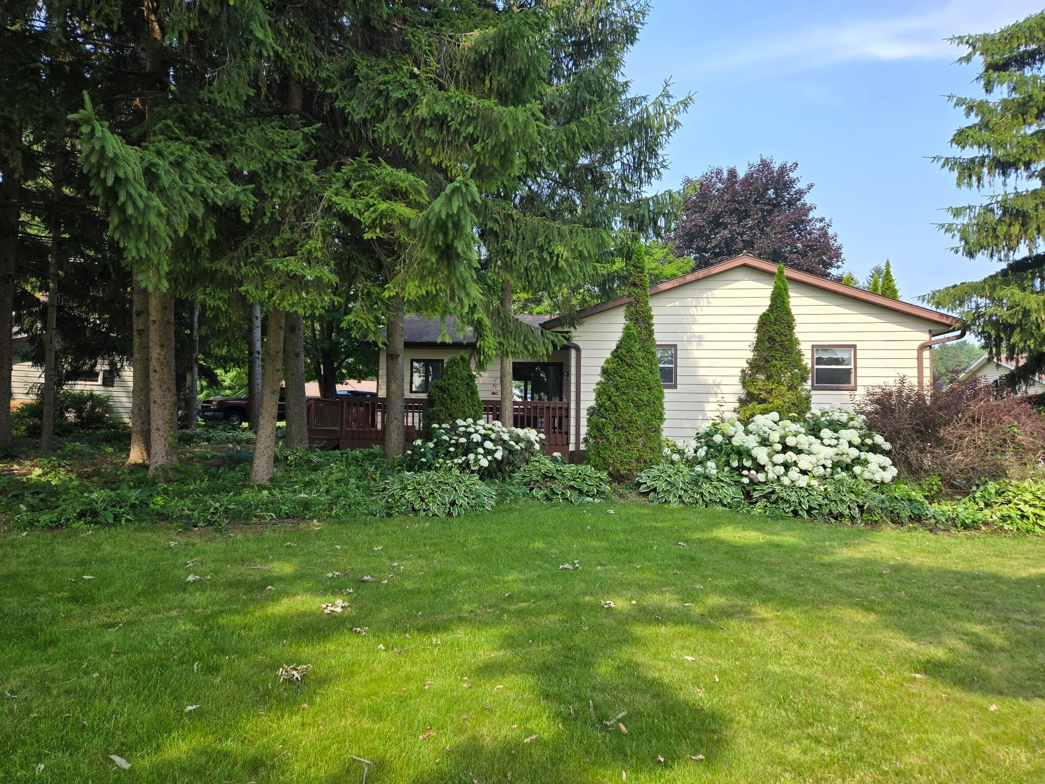 Building Photo - 753 Karasan Ct