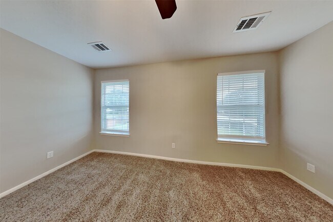 Building Photo - 22523 Willhanna Dr