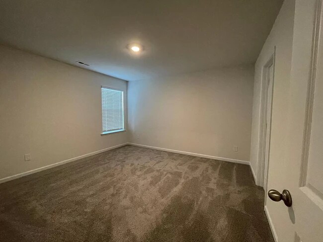 Building Photo - 3711 Stanley Creek Dr